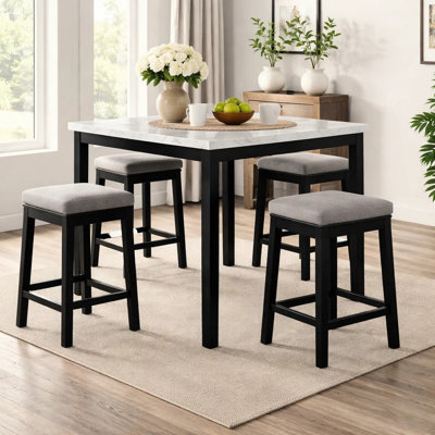 Table à hauteur de comptoir Pazy, plateau en faux marbre blanc de 48 pouces, pieds noirs