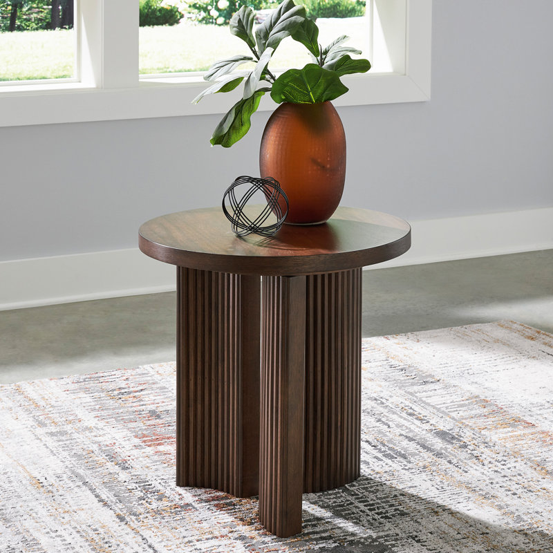 Table de bout Gwenllian