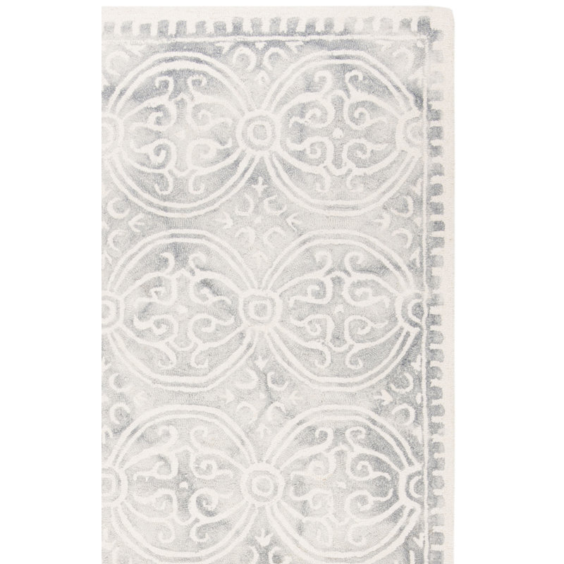 Oakton Hand Tufted Wool/Cotton/Latex Oriental Rug in Sliver/Ivory, Square 7'