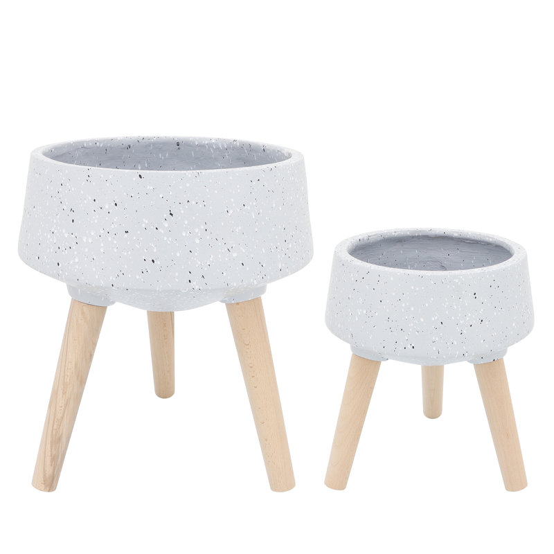 Set of 2 Resin and Magnesia Planters with Beech Wood Stands - Modern Elevated Indoor Outdoor Decorative Plant Holders for Stylish Display.