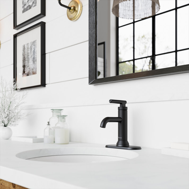 Robinet de salle de bain central à contrôle unique 4 po Capistrano, Spot Spot noir mat
