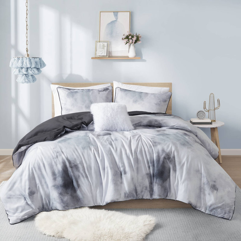 Cassiopeia Watercolor Tie Dye Printed Comforter Set with Throw Pillow, Twin/Twin XL Comforter + 1 Sham + Throw Pillow
