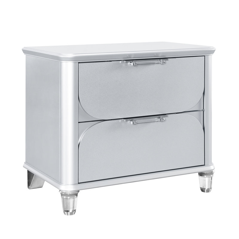 Table de chevet de chambre à coucher en argent avec un design moderne et des tiroirs spacieux texturés pour