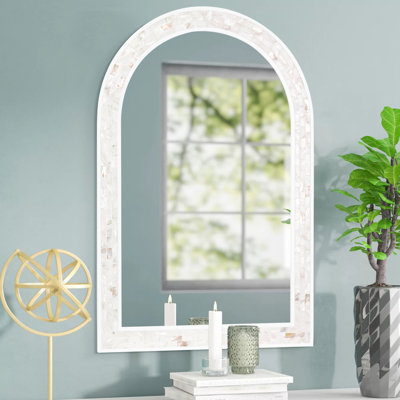 Miroir arqué de salle de bain 20 po x 30 po, coquille naturelle et miroir blanc avec verre trempé pour salle de bain, chambre à coucher, vestibule ou entrée