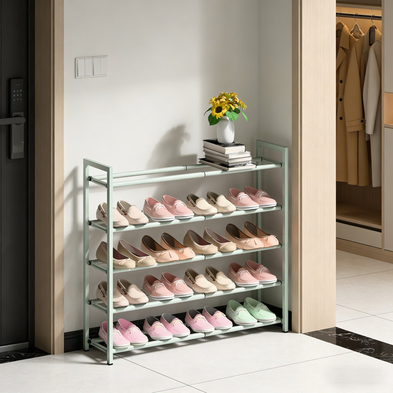 Range-chaussures en métal