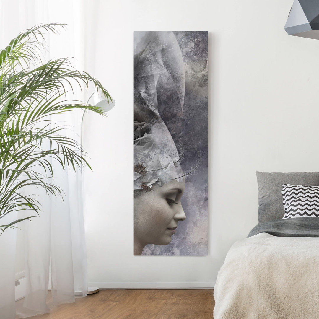 Unordinary Girl Kunstdruck auf Leinwand