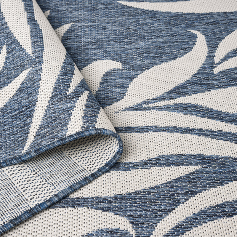 Patio Country Area Rug, Navy/Cream, 5'2"x7'2"
