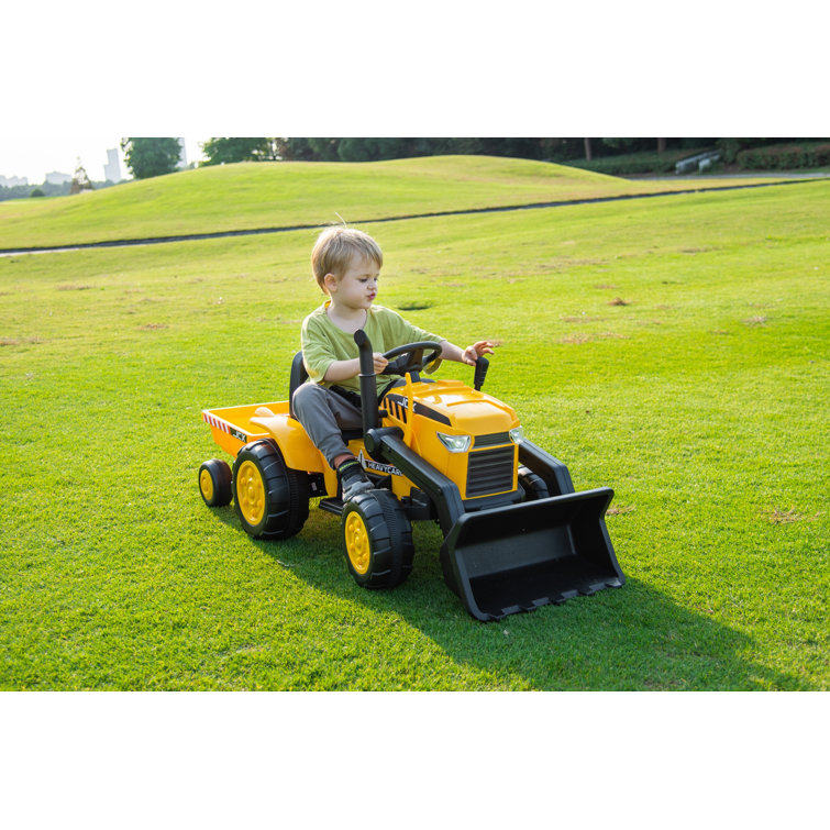 Freddo 12 Volt 1 Seater Tractors / Construction Battery Powered Ride On ...
