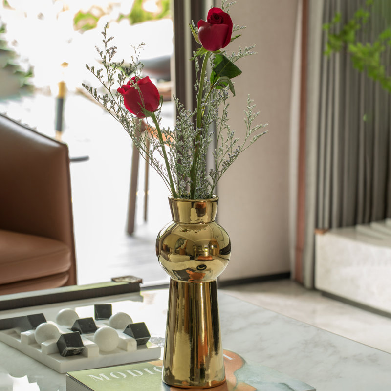 Bafti Ceramic Table Vase