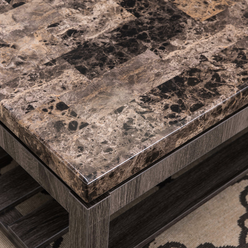 Table basse à tablette à lattes avec finition en faux marbre, charme rustique, table de couleur grise, attrait champêtre deux tons