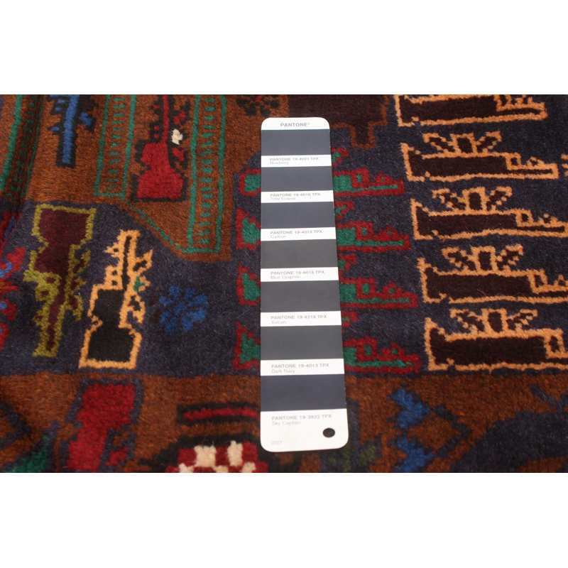 Tapis bleu foncé Isolde 3 pi 10 po x 6 pi 6 po