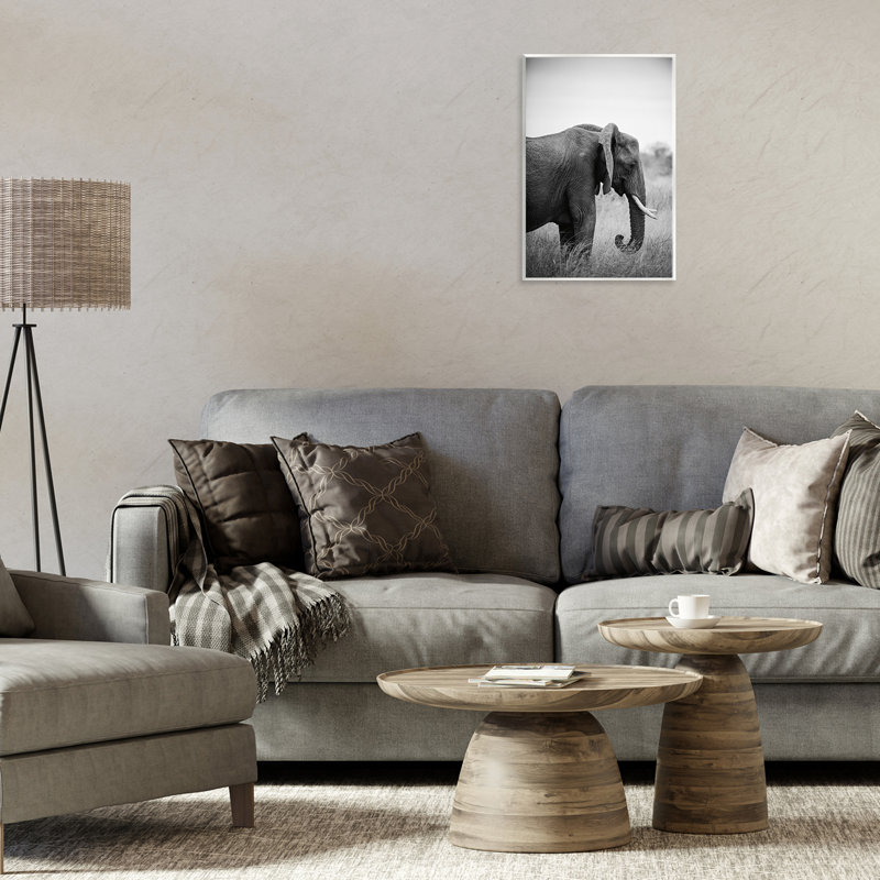 «Side Profile Elephant Wall Art» par Sharon Vardy, H 15 po x l 10 po