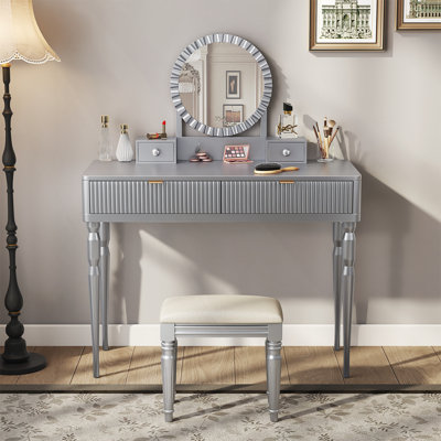 Luxury Stylish Dressing Table Set