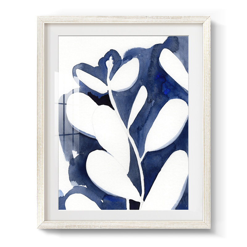 Eucalyptus bleu II - impression encadrée, H 19,5 po x l 16,5 po, Blanc
