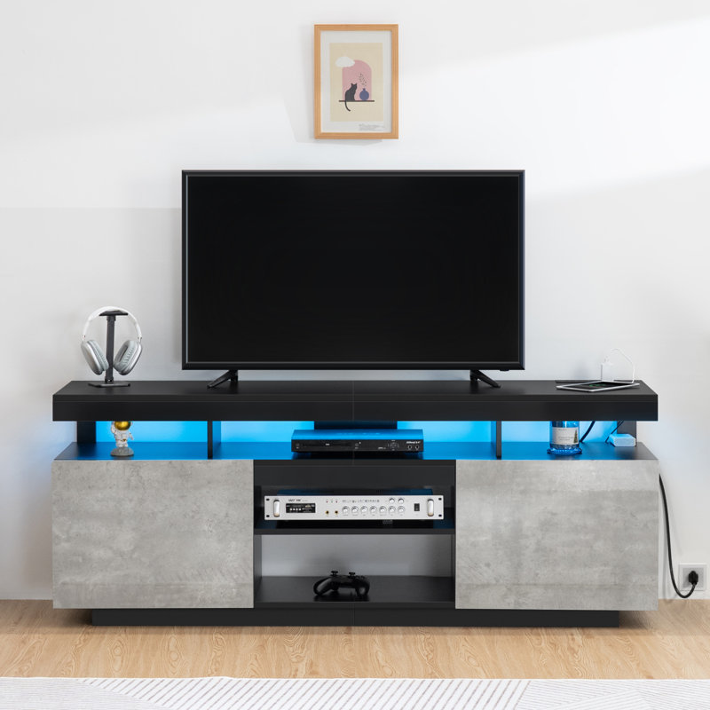 Giess TV Stand for TVs up to 70'', Gaming Entertainment Center with Outlets and LED Lights, Gray