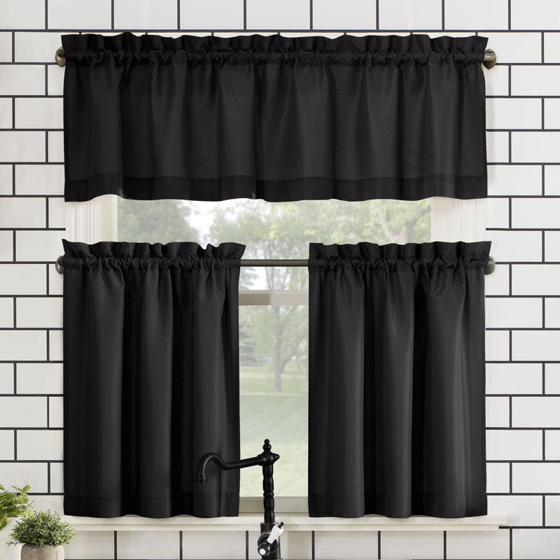 Cantonnière et volants semi-diaphanes avec passe-tringle Buchheit, l 54 po x L 24 po, Noir