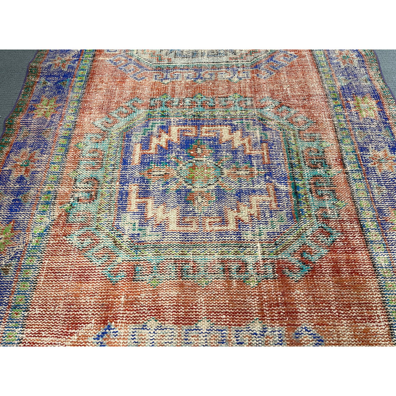 Tapis de couloir rétro en laine, motif géométrique rouge 1,6 x 4,2 pi
