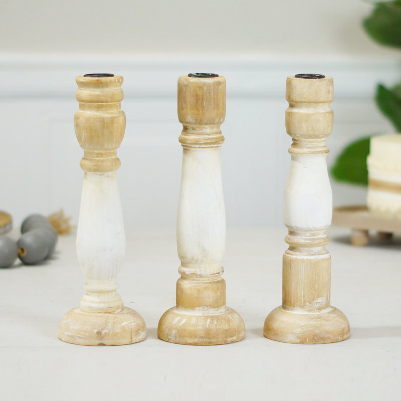 Bougeoirs en bois blanc 11 po.