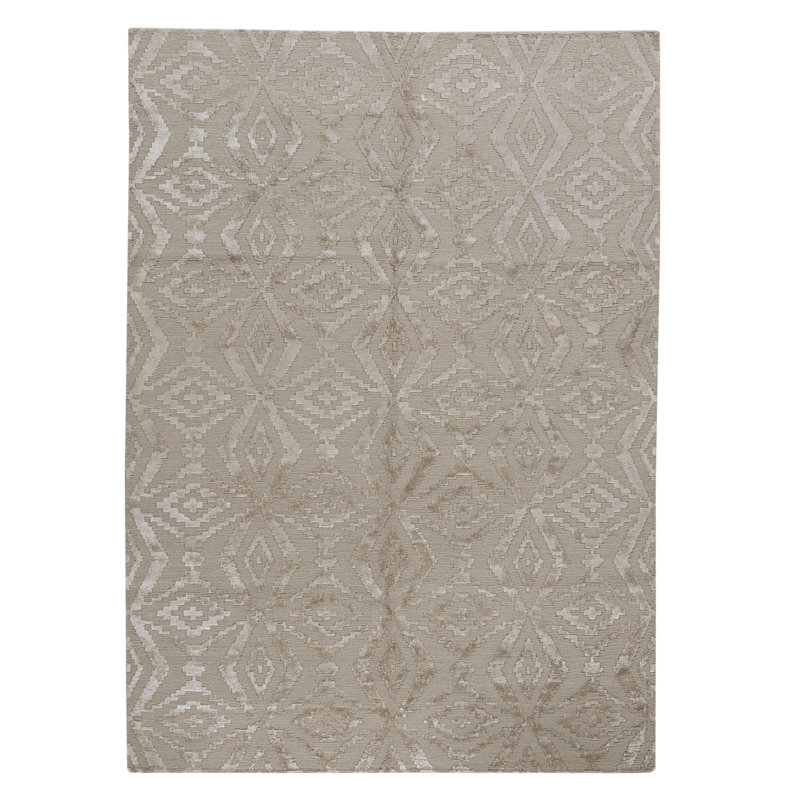 High-Quality Hand-Knotted White Area Rug
