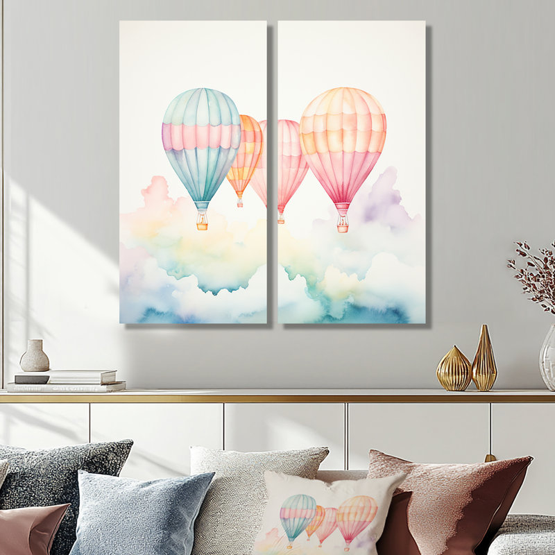 Montgolfière verte et rouge Horizon II - décoration murale moderne 2 pièces, 32" H x 32" W, Wrapped Canvas, Does Not Apply