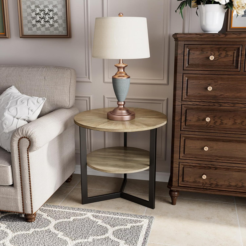 Table de bout ronde avec rangement, table d'appoint Farmhouse Circle pour le salon, table de chevet à 2 niveaux en bois massif, plateau de table en bois naturel et structure en métal noir, P 25,2 po x H 24 po