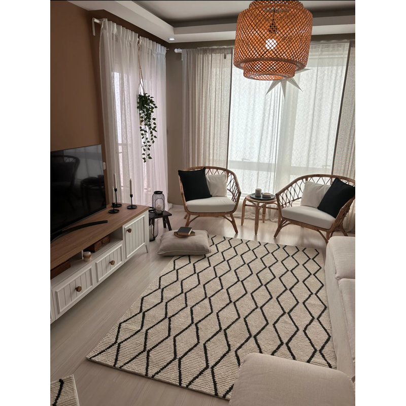 Tapis Vanika, Rectangle 4 pi 4 po x 8 pi 3 po