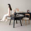 Combinaison de table et chaises en bois