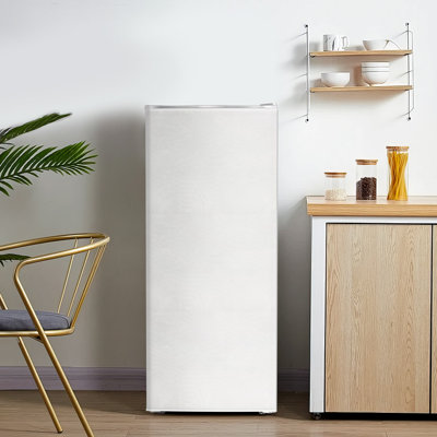 5.9 Cu.ft Upright Freezer, 4 Glass Shelves, 7 Temp Settings