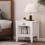 Table de chevet contemporaine en faux bois avec rangement et design fonctionnel
