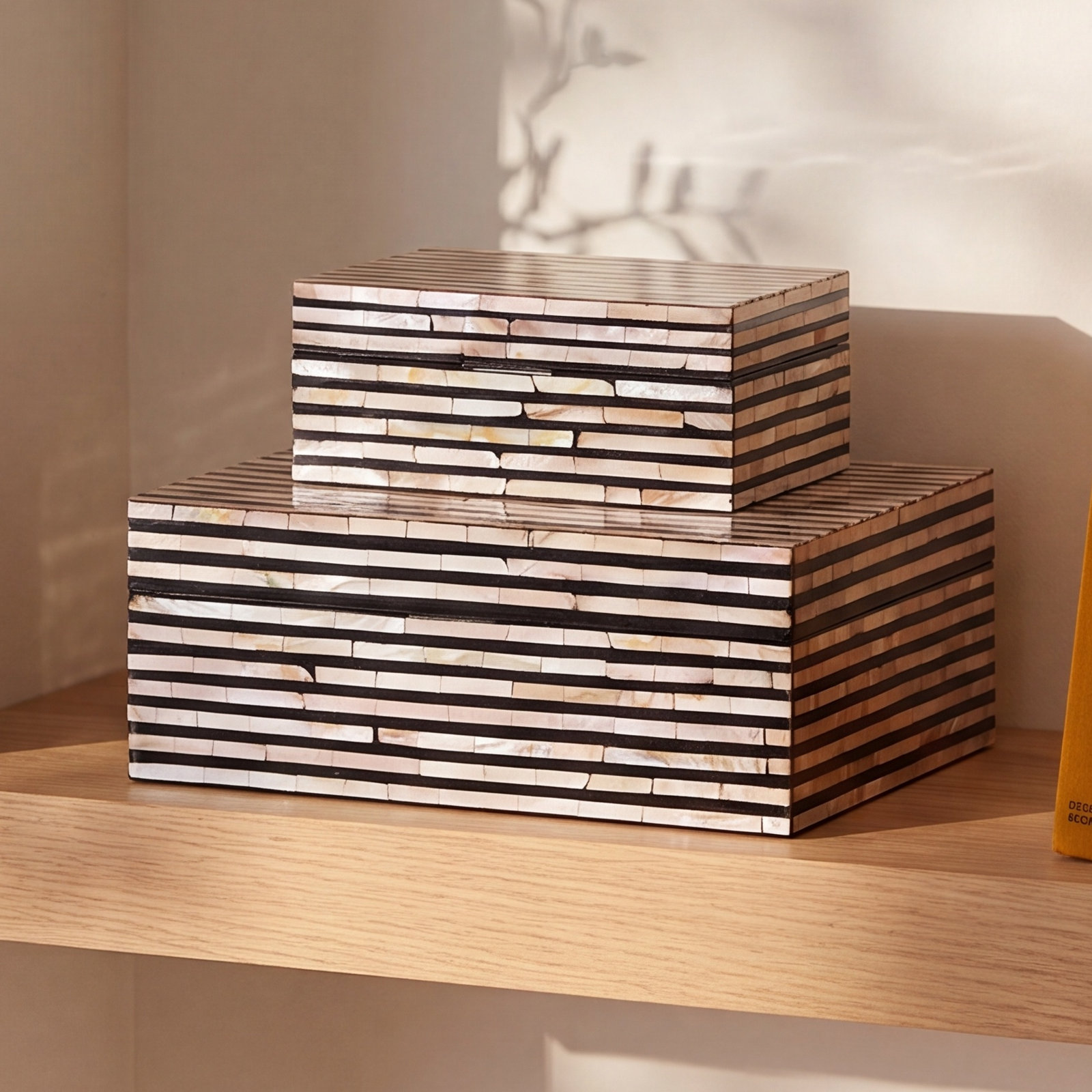 Juliette Mother of Pearl Box Set, Black