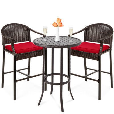 Ambau Metal Bar Set with Stools