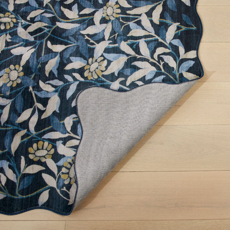 Deonna Floral Area Rug, Rectangle 160 x 230 cm