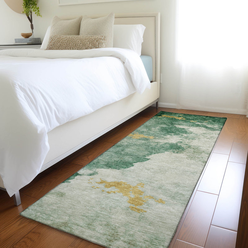 Machine Washable Indoor/Outdoor Xhevrie Emerald Rug, Runner 2'3" x 7'6"