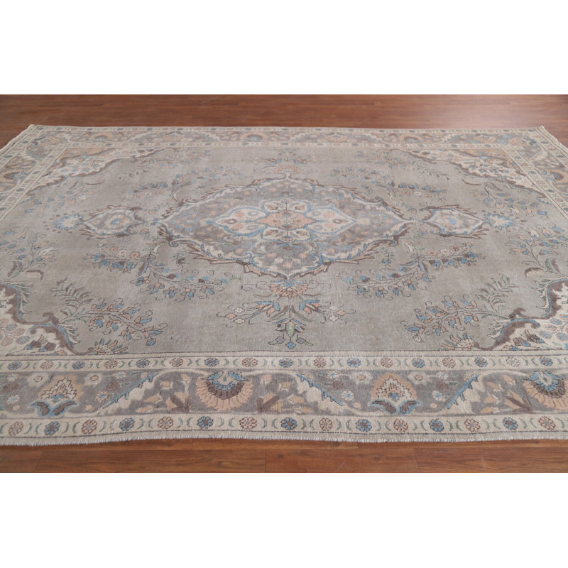Tapis gris délavé traditionnel 8 x 11