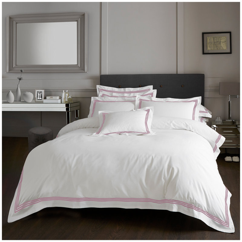 Cotton Blend Duvet Cover with Pillowcases, Kingsize Duvet Cover + 2 Standard Shams, White/Pink
