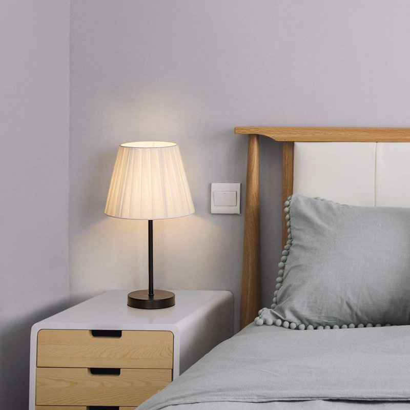 Angel-May Metal Table Lamp
