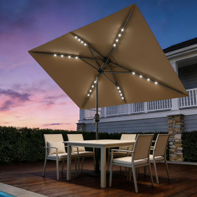 Parasol rectangulaire 10 pi x 6,5 pi avec lumières DEL