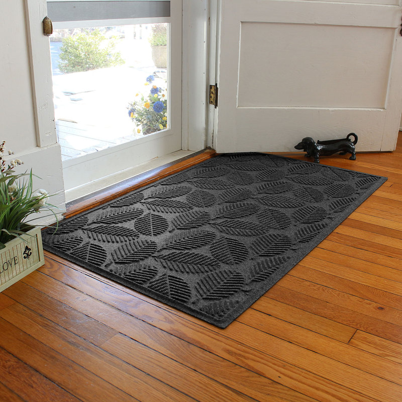 Tapis d'entrée pour l'extérieur WaterHog® Deanna 35 po x 59 po, Gris anthracite, L 36 po x L 60 po
