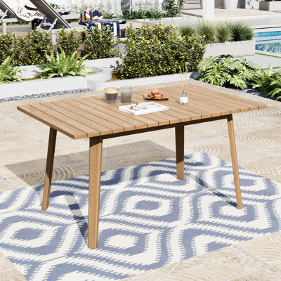 Table de salle à manger d'extérieur