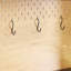Garde-manger avec tablettes et portes