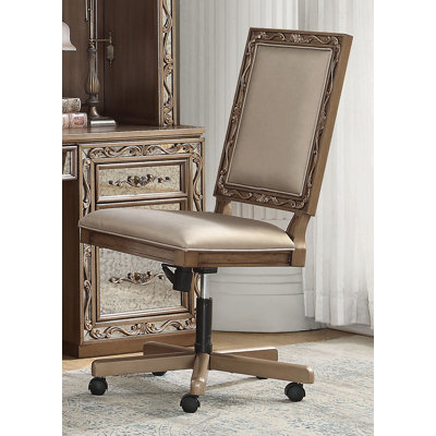 Purington Executive Chair