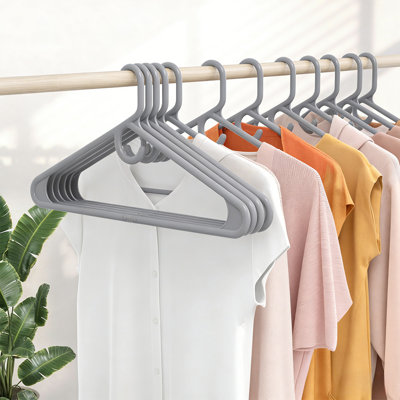 Paquet de 12 cintres robustes, idéal pour les robes, pantalons, costumes, vestes et autres vêtements lourds, solution de rangement pour garde-robe peu encombrante