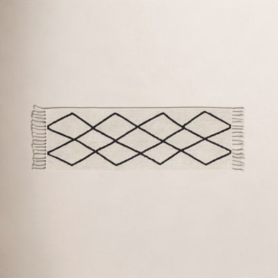 Machine Washable Hand-Tufted Chevron Cotton Rug