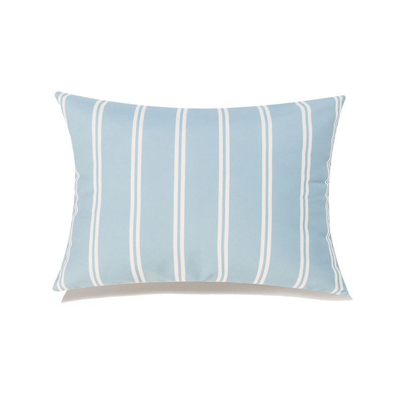 Coussin Michael Penney, Bleu, 14"H x 20"W, Plumes