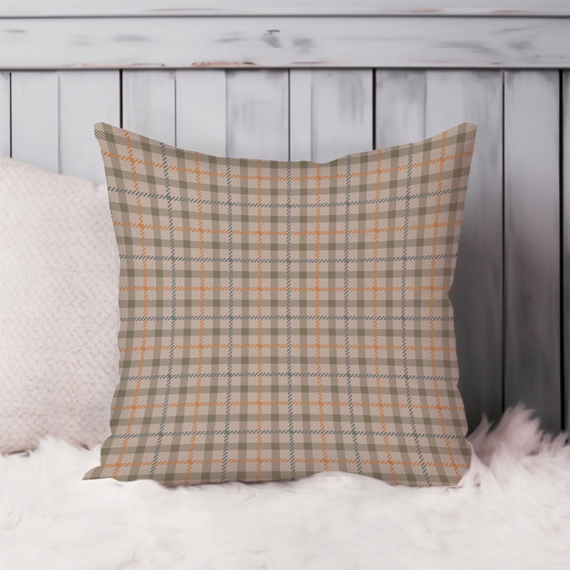 Plaid V Retro, 18"H x 18"W