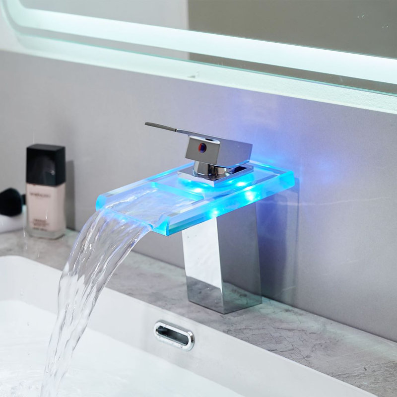 Single-Hole Bathroom Faucet, Chrome