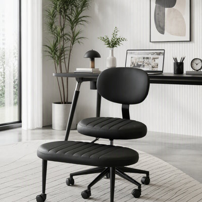 Chaise de bureau ergonomique à pieds croisés avec base roulante robuste