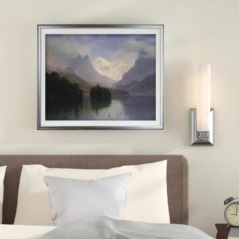 « mountain scene », reproduction de peinture à l’huile, Cadre argenté, Blanc mat, H 28 po x l 38 po x P 1,5 po