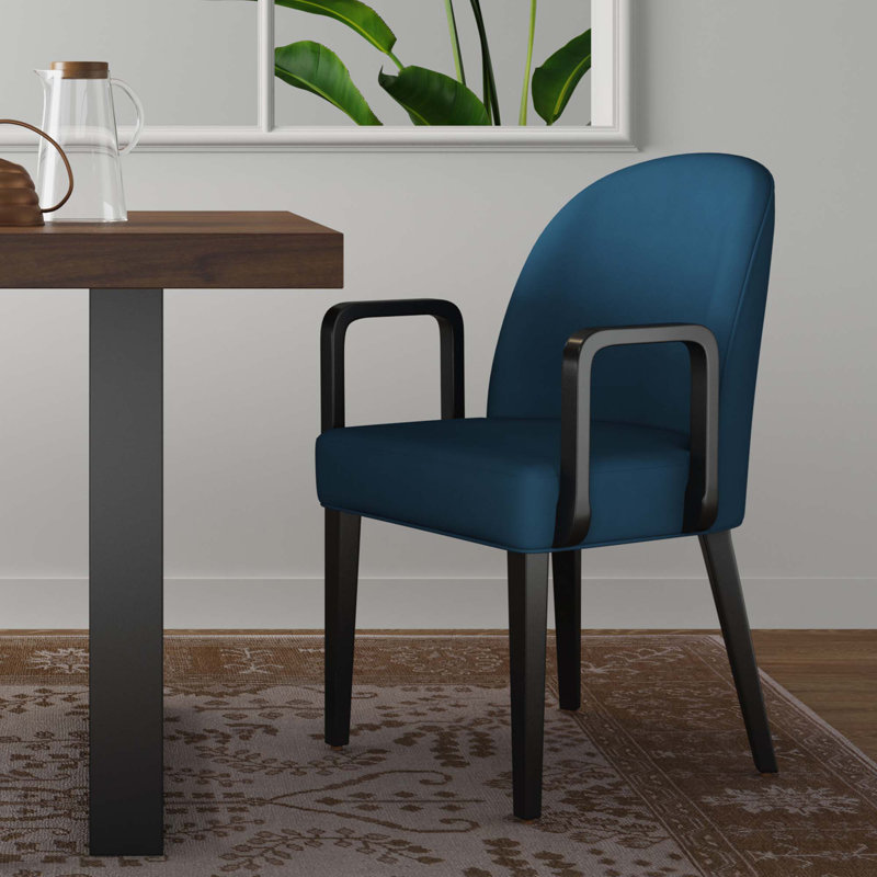 Fauteuil sophistiqué rembourré en bois classique