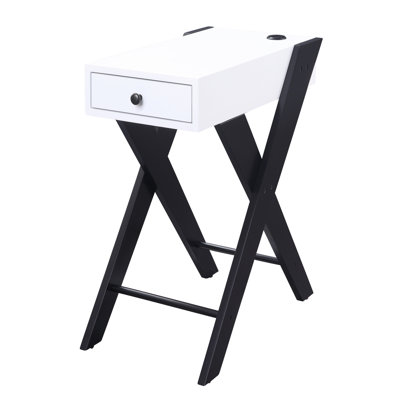 Table d'appoint blanche et noire avec ports USB